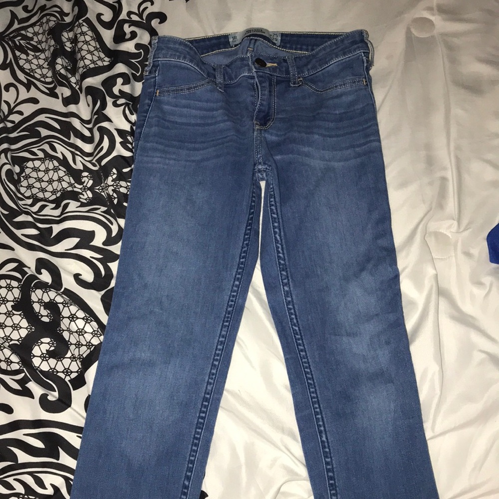 Hollister jeans